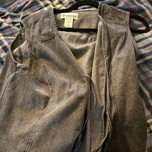 No Boundaries Charcoal Cotton Vest